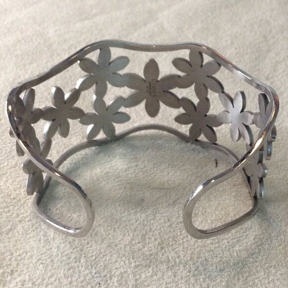Polished "CHISEL" Stainless Steel Flow Cuff Bracelet;Flower Power, Bohemian Chic - Picture 2 of 3
